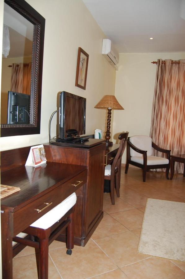 New Safari Hotel Arusha Esterno foto
