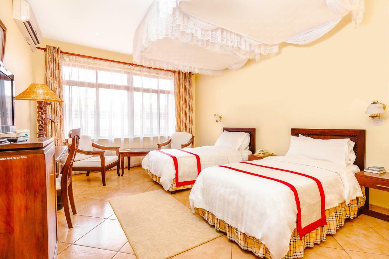 New Safari Hotel Arusha Esterno foto